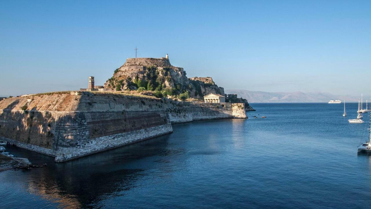 Ideally Situated Corfu Old Town Apartment Екстериор снимка